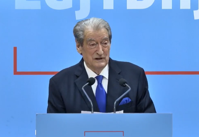 Berisha komenton takimet e Salianjit: Janë private, pa lidhje me partinë