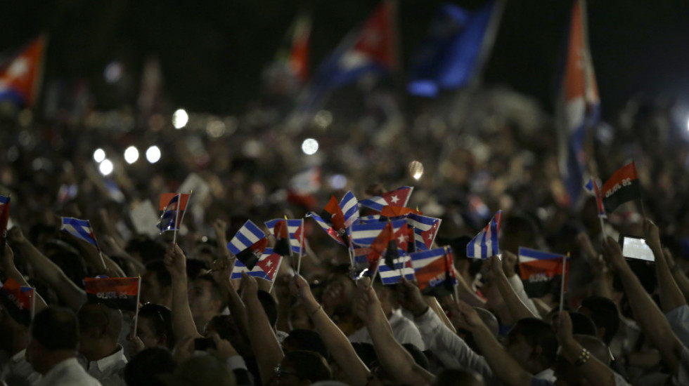 Mbi 600 mijë kubanë kërkojnë të marrin shtetësinë spanjolle