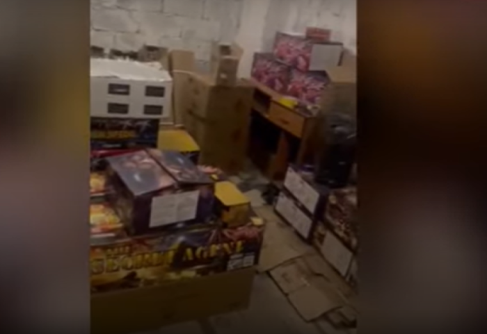 Prag festash, policia zbulon magazinën ilegale me fishekzjarrë
