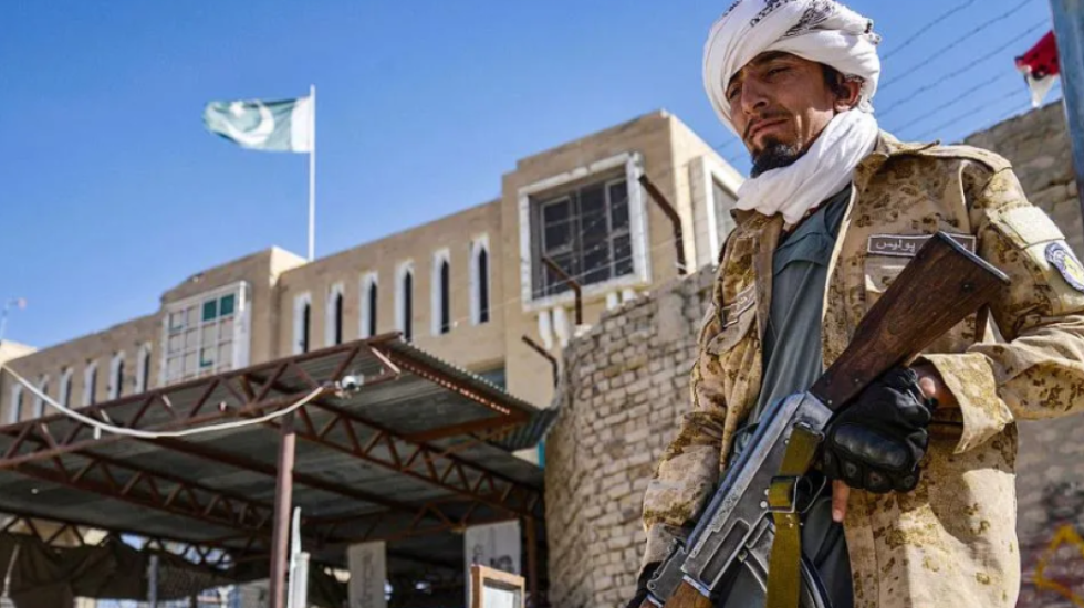 Rikthehen luftimet në kufirin me Afganistanit dhe Pakistanit