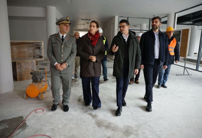 Kumbaro dhe Vëngu inspektojnë kampusin e ri të Akademisë së Forcave të Armatosura