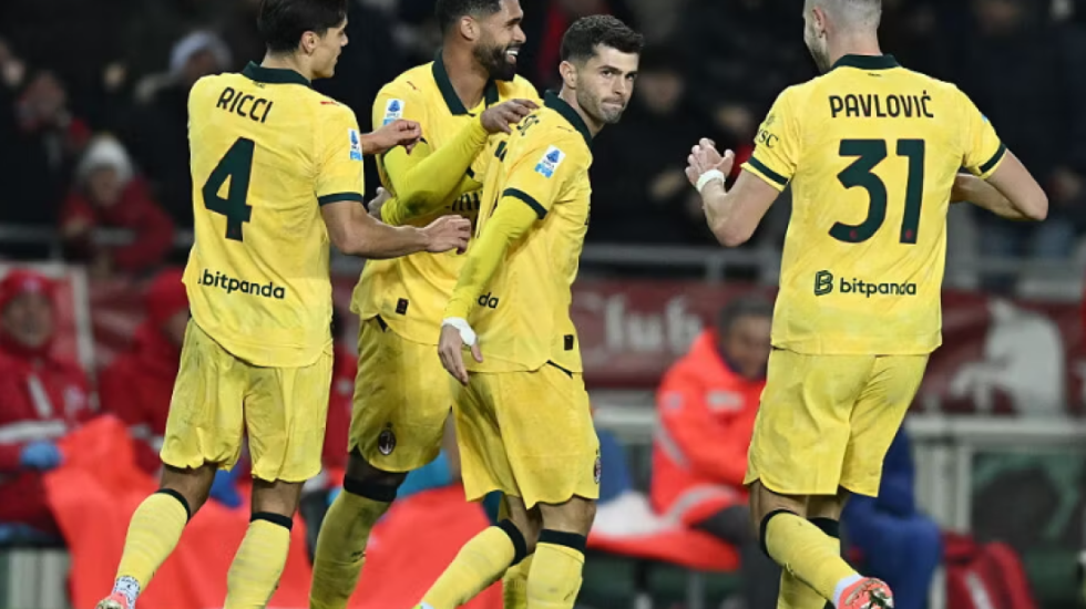 Milani përmbys Torinon, kapiten "Amerika" rikthen kuqezinjtë në krye të Seria A