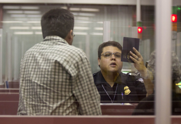 SHBA, kontroll të rrjeteve sociale për turistët e huaj