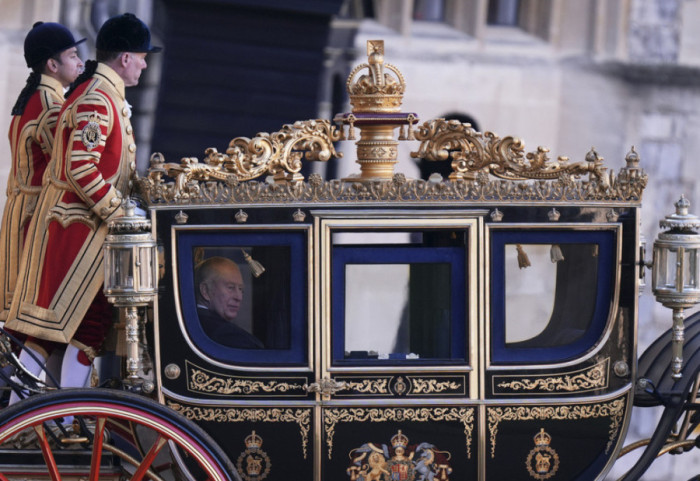 Mbreti Charles III dhe “shpenzimet miliardere” të monarkisë britanike