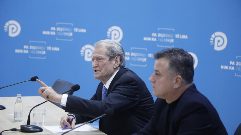 Protestë kombëtare e PD-së, Berisha: Kryefjalë deri në krijimin e qeverisë teknike