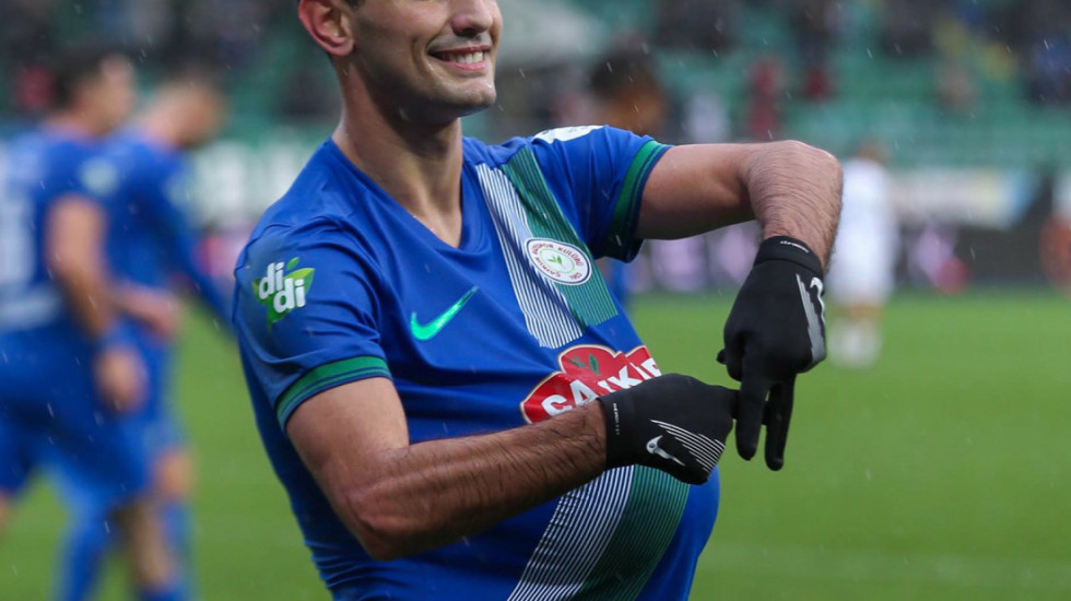 (VIDEO) Goli i radhës në Superligën turke, Rizespor fluturon me Qazim Laçin