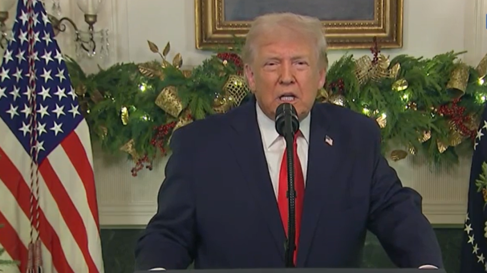 Trump: Bonus 1776 dollarë për çdo ushtar amerikan për Krishtlindje