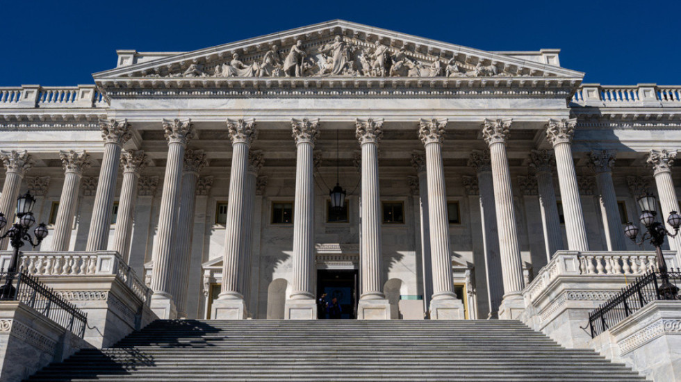 Dhoma e Përfaqësuesve në SHBA kriminalizon tranzicionin gjinor për të miturit