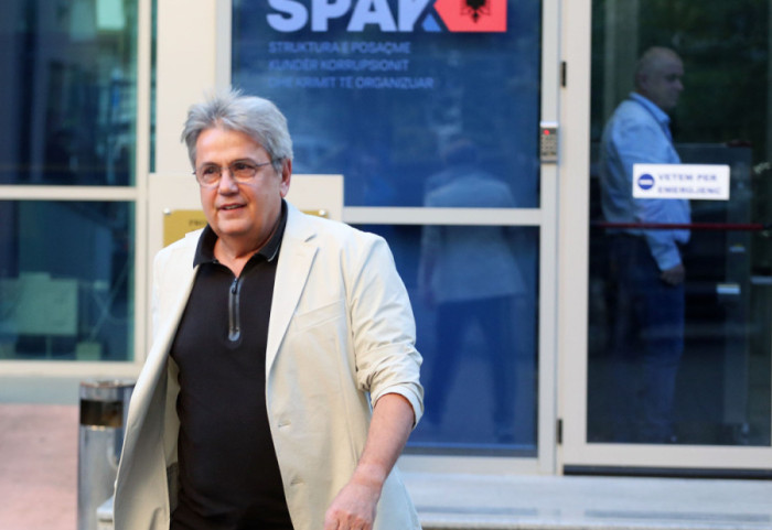I pandehur për tenderin 700 mijë euro, Benet Beci paraqitet në SPAK