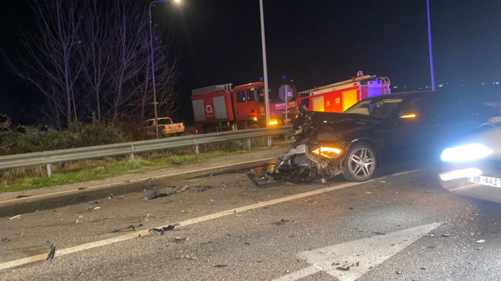 Aksident në Lezhë–Shkodër, dy të plagosur