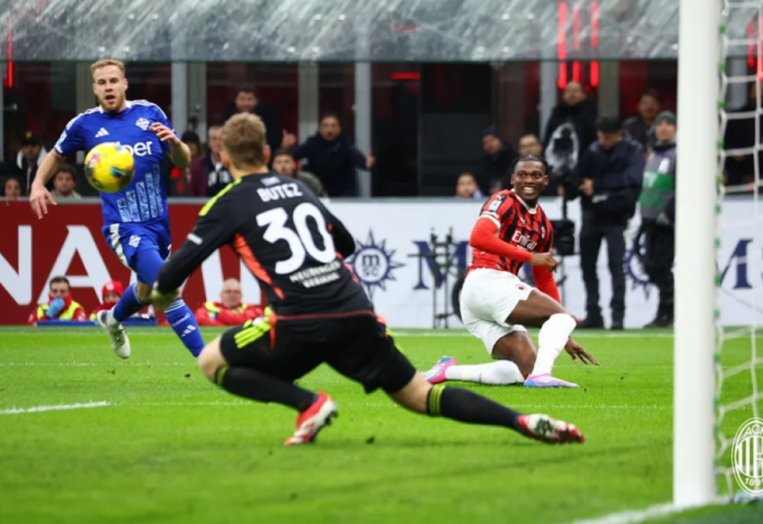 Ishte përcaktuar të luhej në Australi, Serie A kthen Milan-Como në “San Siro”