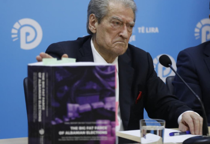 “Kaloi vijat e kuqe”, Berisha për Salianjin: U vetëpërjashtua nga PD