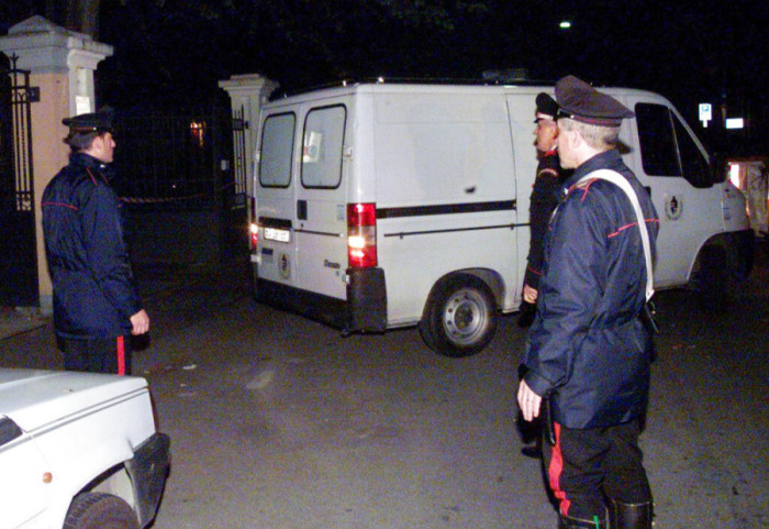 I fshehur brenda një bunkeri, kapet një nga 100 më të rrezikshmit në Itali