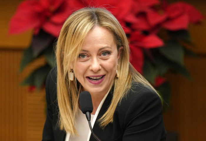 “2025 ishte i vështirë, por viti tjetër do jetë më keq”, Meloni lë pa fjalë stafin e Kryeministrisë