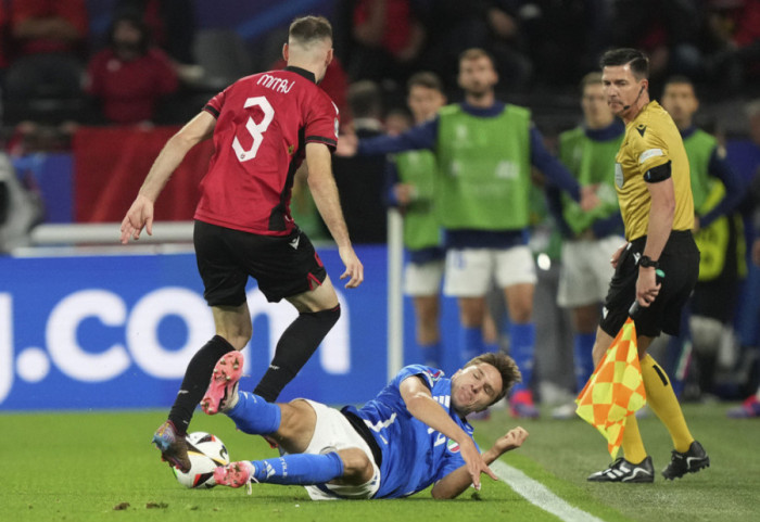 Mitaj rikthehet në Europë? Al Itihad do ta shesë që në janar