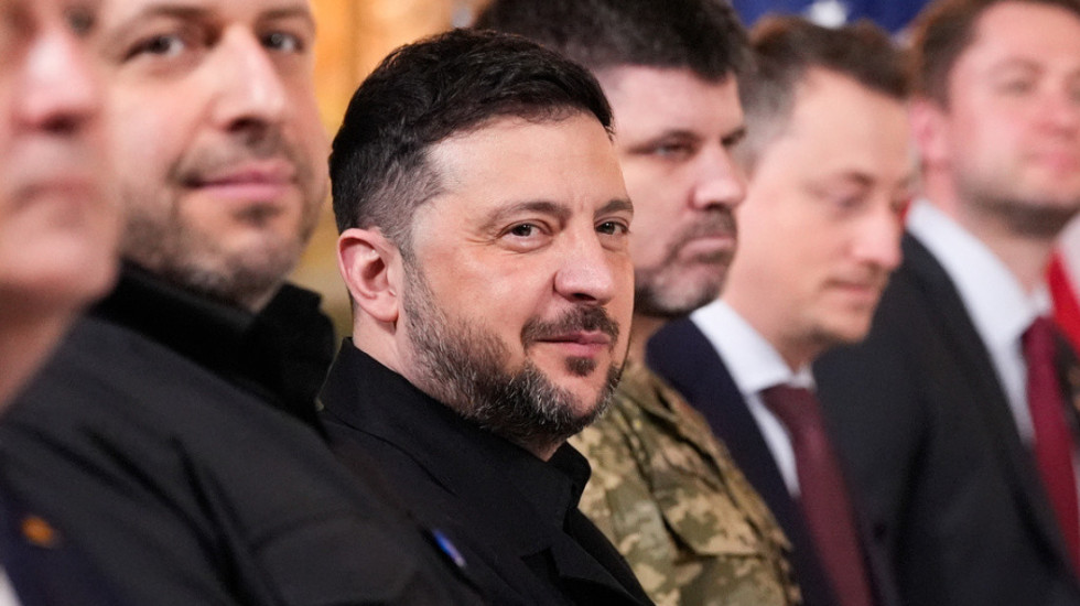 Zelenski uron kombin: Duam fundin e luftës, jo të Ukrainës