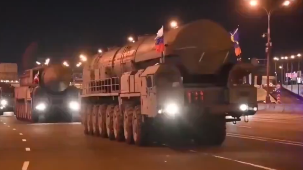 Oreshniku bërthamor mbërrin në Bjellorusi, Rusia ia tregon botës për herë të parë