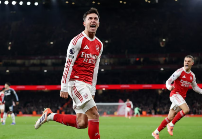 Arsenal i pandalshëm, “blindon” vendin e parë në Premier League