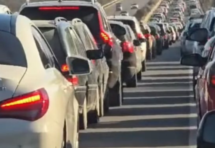 Elbasanit nuk i ndahet trafiku as në ditën e parë të vitit