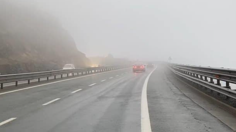 Disa aksidente në Rrugën e Kombit si pasojë e ngricës, PD: Neglizhencë e plotë e qeverisë