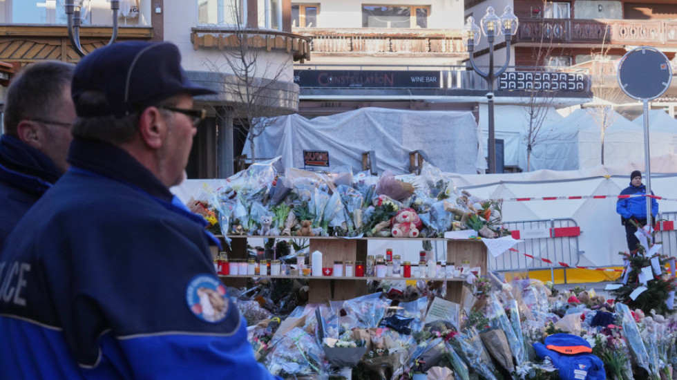 Zvicra gati të vendosë ligje dragoniane për fishekzjarrët pas tragjedisë në Crans Montana