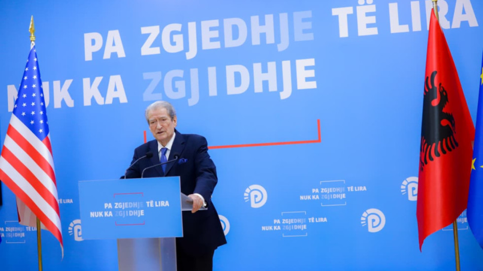 "Të shpallet fatkeqësia natyrore", Berisha thirrje banorëve të Novoselës të evakuohen