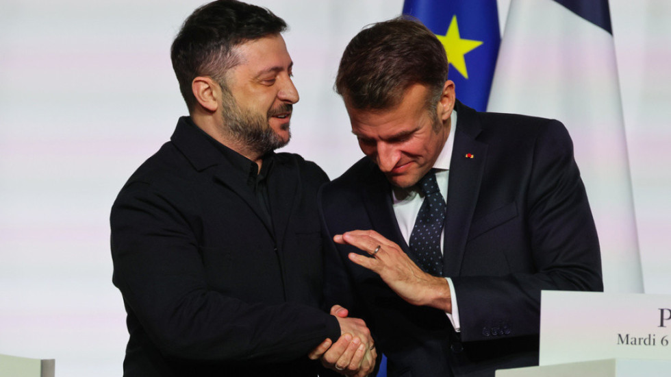 Britania dhe Franca gati të dislokojnë trupa në Ukrainë pas marrëveshjes, Zelensky: Hap i madh drejt paqes