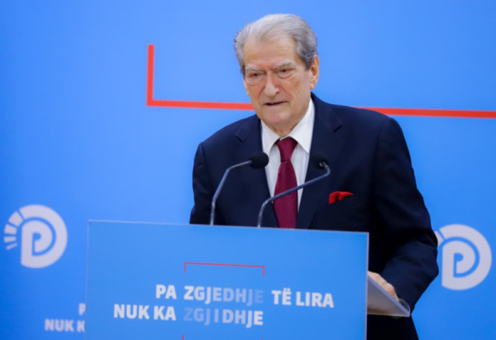 Berisha: Të shpallet gjendja e jashtëzakonshme nga përmbytjet