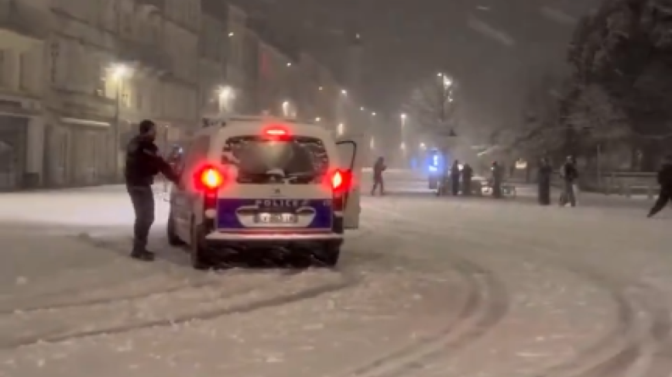 “Luftë” mes banorëve në Francë, përfshihet edhe policia