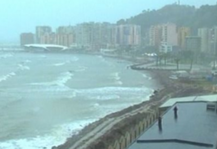 Deti 6 ballë, pezullohet lundrimi i tragetit Sarandë-Korfuz