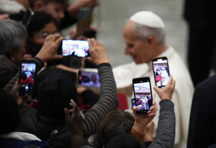 Kritika e Papa Leonit: Lufta është kthyer në modë, kufijtë po shkelen me forcë