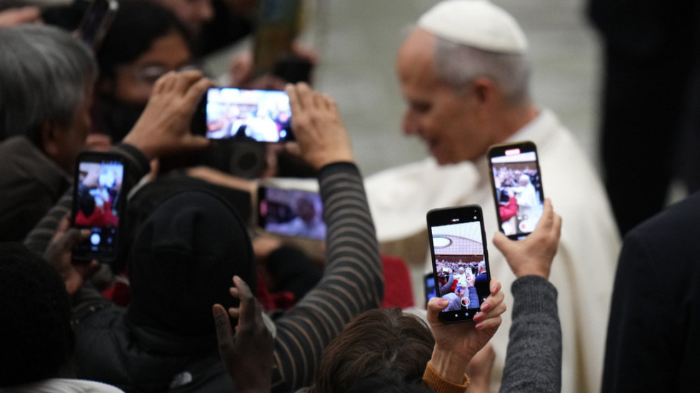 Kritika e Papa Leonit: Lufta është kthyer në modë, kufijtë po shkelen me forcë