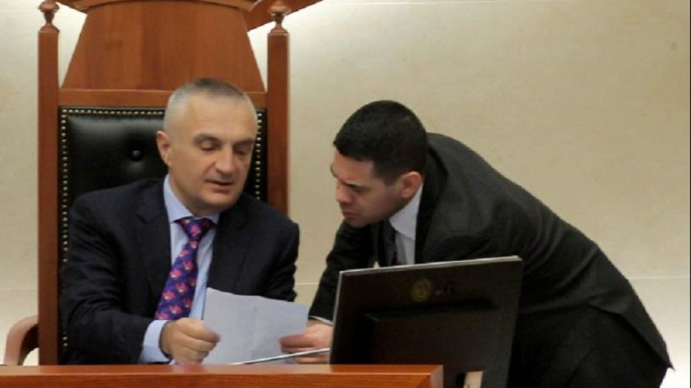 Nga burgu, Ilir Meta vlerëson Arben Ahmetajn: Lider i socialistëve të mashtruar