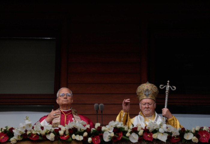 Rusia i shpall luftë Patriarkut Ekumenik: Po shpërbën trupin e Kishës, ka aleatë spiunët britanikë dhe neonazistët