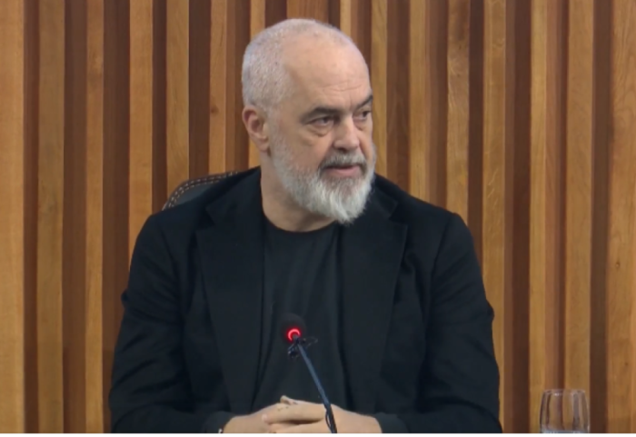 Qiratë e larta, Rama: Do ndërtojmë kampus në Durrës, studentët nga Tirana do vijnë me tren