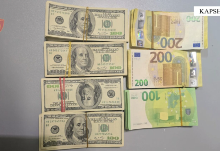 I gjenden mijëra euro dhe dollarë, policia i bën “gjëmën” 67-vjeçarit në Korçë