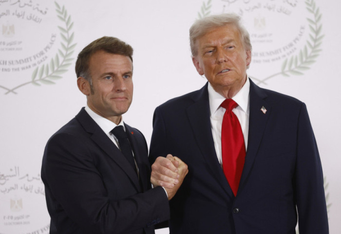 “Çfarë po bën me Groenlandën”, Trump publikon mesazhin e Macron