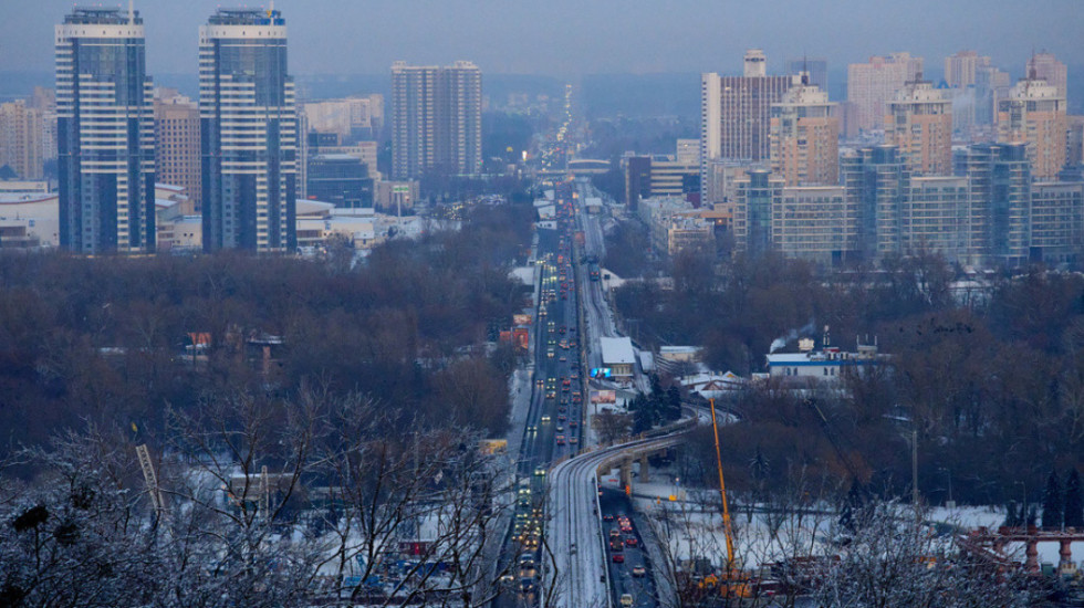 Rusia bombardon Kievin, miliona njerëz pa energji elektrike, gaz dhe ujë në -20 gradë