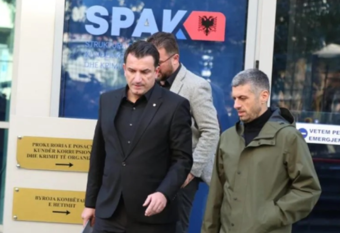 Pas Erion Veliajt, rikthehet në detyrë dhe sekretari i Përgjithshëm i Bashkisë Tiranë