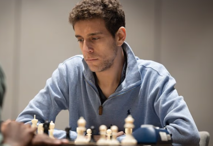 Zbulohen shkaqet e vdekjes së mjeshtrit të madh të shahut