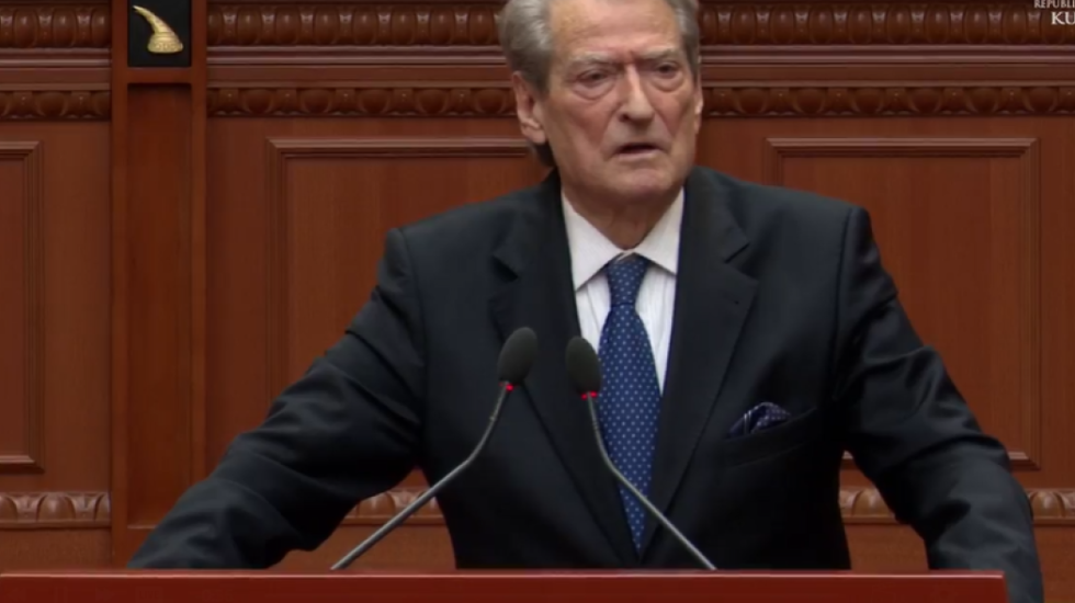 “Rama kërkon të personalizojë Bordin e Paqes”, Berisha: Po i vjen fundi, Belinda do e marrë me vete