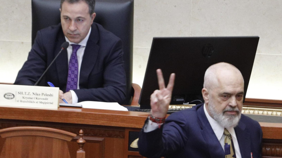 “Me dorën tuaj do votoni për mua”, Rama - opozitës: Unë do jem krah Trumpit në Shtëpinë e Bardhë