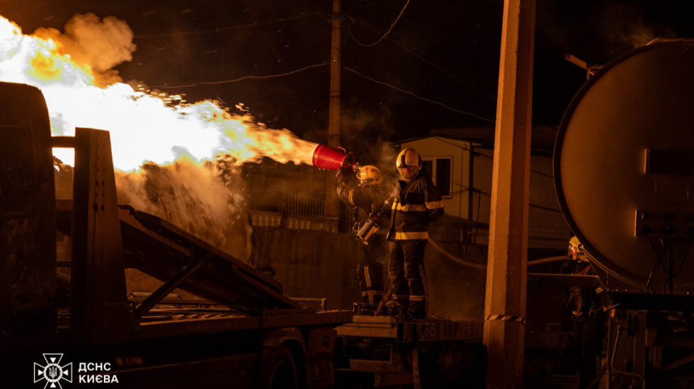 Natë sulmesh në Ukrainë, një viktimë dhe 23 të plagosur mes Kievit dhe Kharkivit