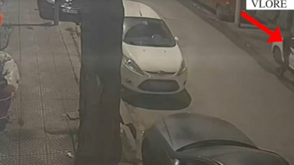 I vodhi makinën një qytetareje, arrestohet autori në Vlorë