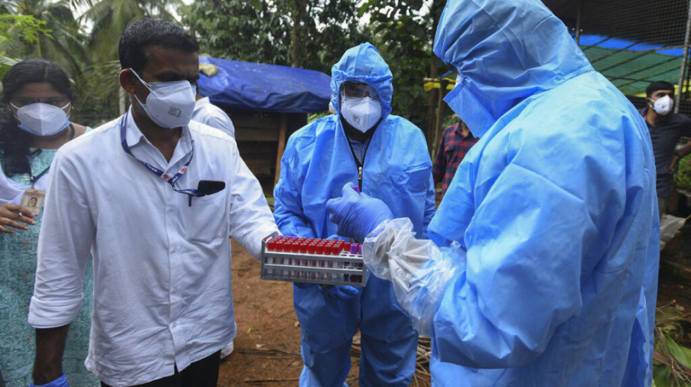 OBSH ngre alarmin për virusin me vdekshmëri deri në 75 përqind