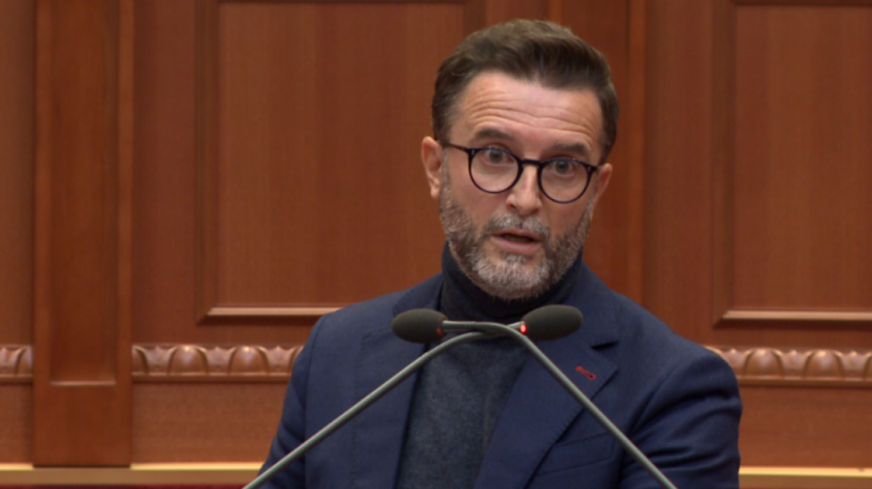 Braçe kërkon llogari për dëmshpërblimet e përmbytjeve: Fondet nuk figurojnë në buxhet