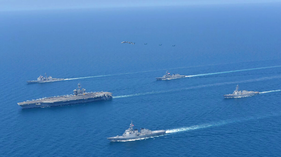 “Një flotë e bukur po lundron drejt Iranit”, Trump shpreson në arritjen e një marrëveshje