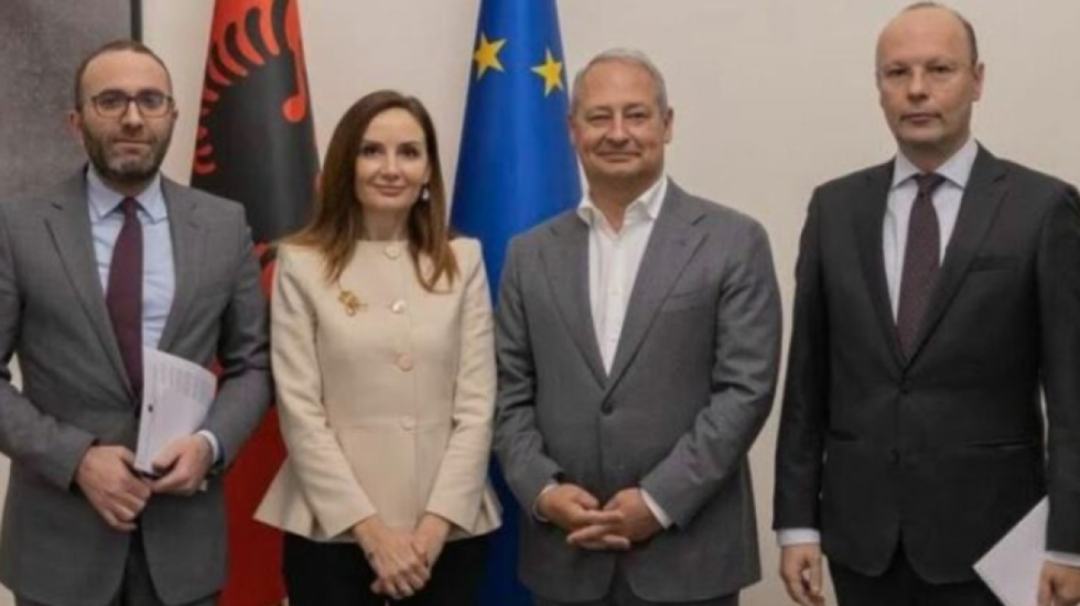 “Po minohet SPAK”, deputetët e PD takojnë raporterin për Shqipërinë: Mazhoranca po pengon drejtësinë