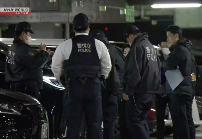 Përdorën vetëm spraj djegës, grabiten 2,7 mln dollarë në qendër të Tokios