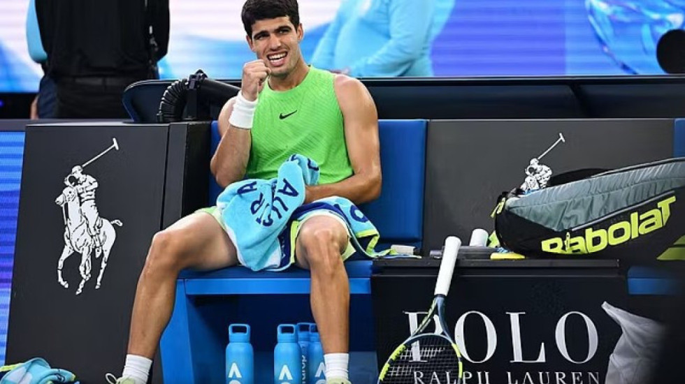 Tension në “Australian Open”, Zverev acarohet me Alcaraz që kërkoi mjekun në fushë